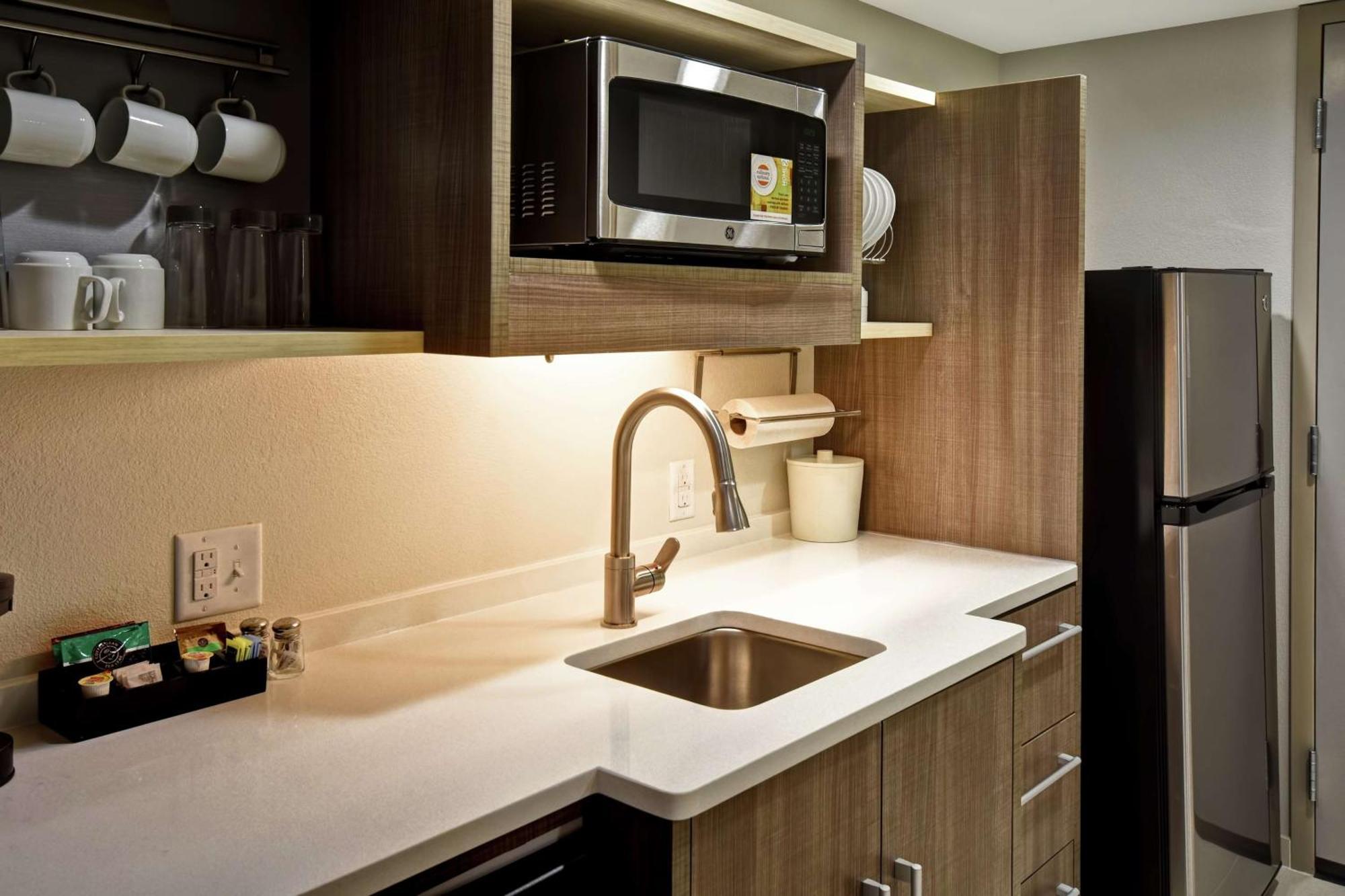 Home2 Suites By Hilton Frankfort Luaran gambar